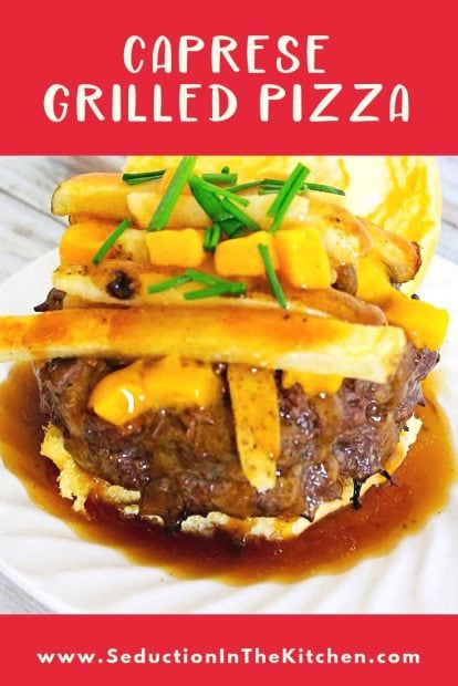 Canadian Poutine Burger {A Burger Inspired By Poutine}